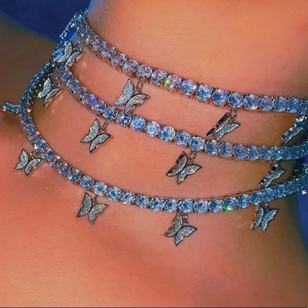 silver tennis butterfly choker - Picture 2 of 3